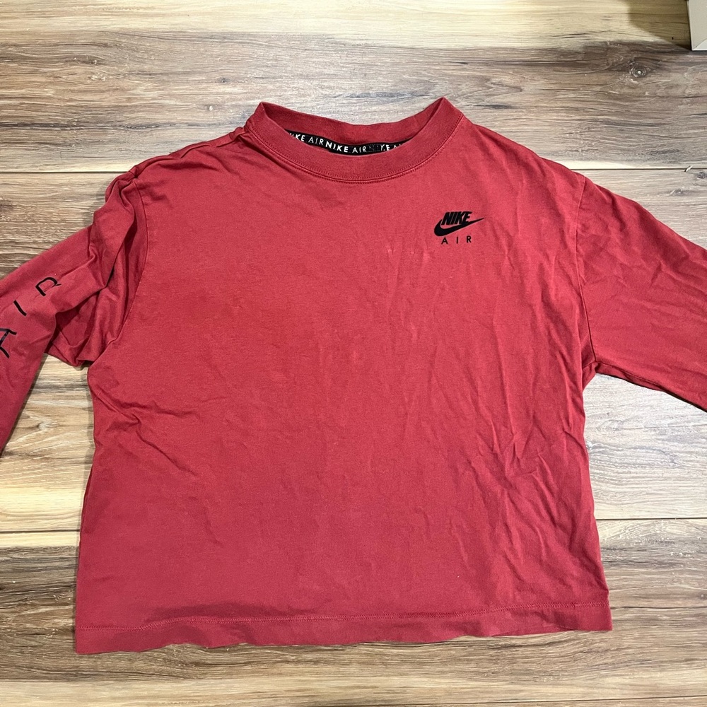NikeAIR Crewneck Tee